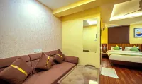 Treebo Taj Square, 10 Mins from Airport