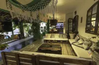 Taverna do Paraiso Hotels in Paulista