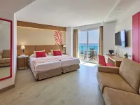 Universal Hotel Perla Hotels in Manacor