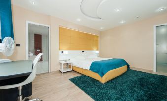 Hotel Phenix