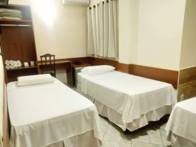 Lelis Hotel Hôtels à : Mogi Mirim