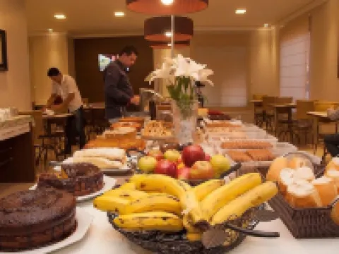 Hotel Valência Hotéis em Dourados