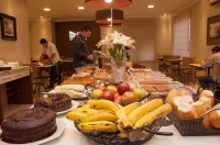 호텔 발렌시아 도우라도스  호텔