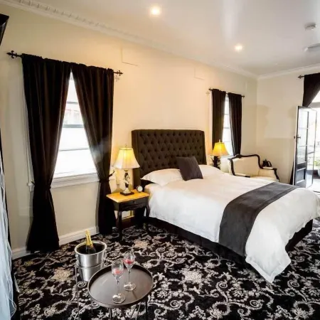 The Commercial Boutique Hotel