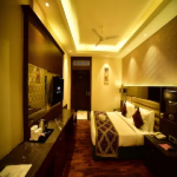 Hotel Milan Palace