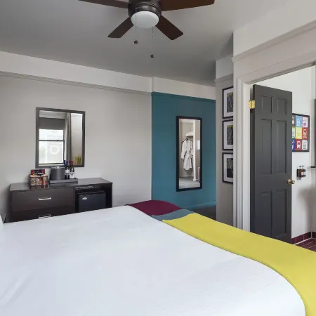 City Suites Hotel