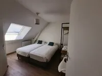 Le Feneau maison d' hôtes Hôtels à : Lapalisse