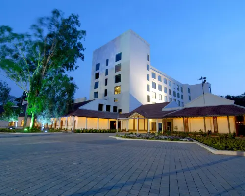 Chanakya Bnr Hotel Hotel di Ranchi