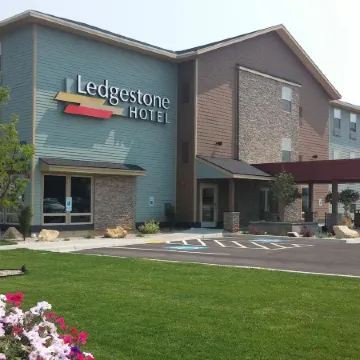 Ledgestone Hotel Vernal