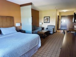 Four Points by Sheraton Edmonton Gateway
