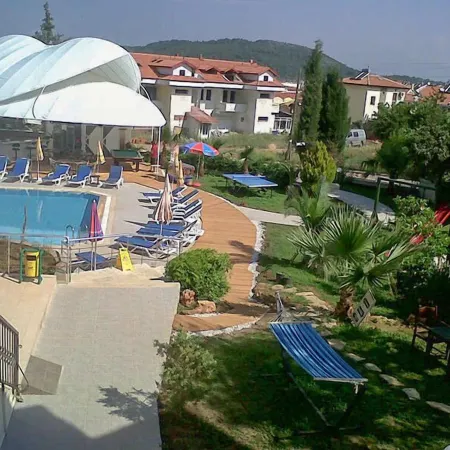 Ant Apart Hotel