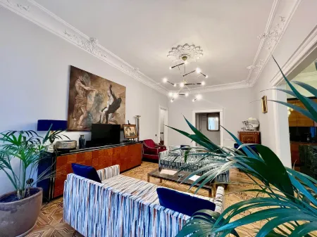 Chopin Boutique Отели рядом с достопримечательностью «Варшавский политехнический институт»