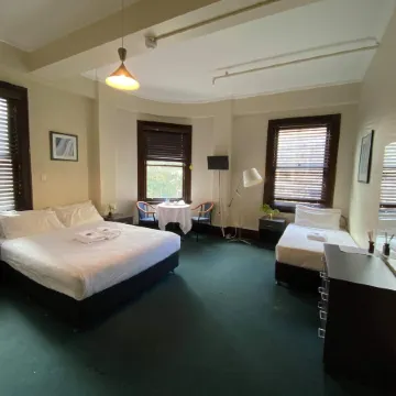 The Occidental Hotel Отели рядом с достопримечательностью «Железнодорожный вокзал Серкулар-Ки»