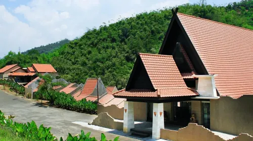 Driam Riverside Resort Hotels in Soreang