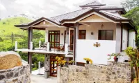 Hanthana House - Bed and Breakfast