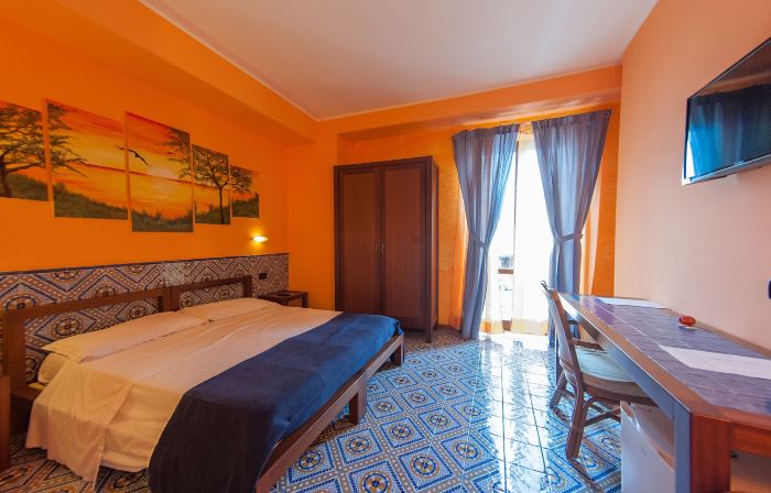 Petit Hotel