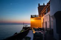 L'Ariana Isole Eolie | UNA Esperienze Hotels in Santa Marina Salina