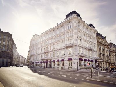 Sans Souci, Vienna