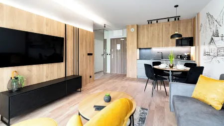 Stone Hill, Sun & Snow Отели рядом с достопримечательностью «Golden View»