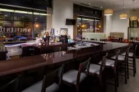 Kent State University Hotel and Conference Center - bar