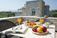 EFMAR EXCLUSIVE RESIDENCES