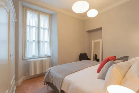 Torno Design Apartment by Rent All Como