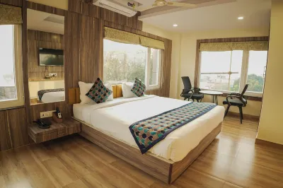 Hotel Grand Residency