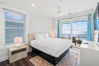 Pet Friendly Beach House - Seahorse by Panhandle Getaways