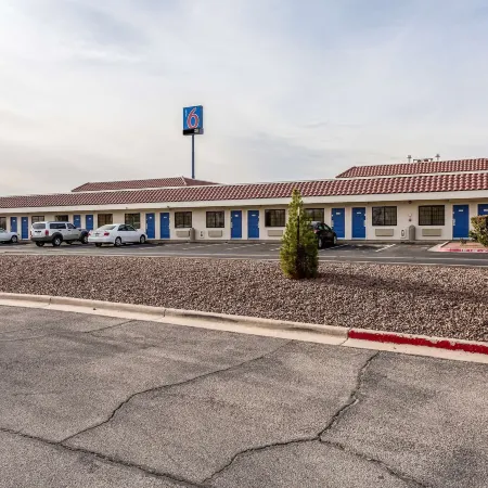 Motel 6 El Paso, TX - East