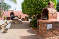 Sasaki Apartments Hotels in Eagle Beach