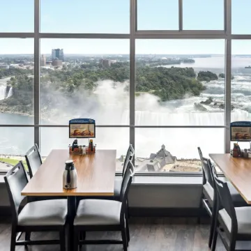 Tower Hotel at Fallsview