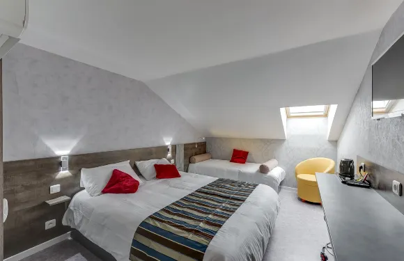 原創訪問，圖阿爾酒店