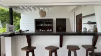 瑪麗加蘭特M飯店 - 酒吧