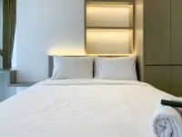 Homey Studio at Tokyo Riverside Pik 2 Apartment - 2-Star