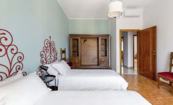 Sant'Isaia Apartment by Wonderful Italy