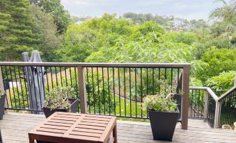Treeview - A Beautiful 3-Bed House in Kiama