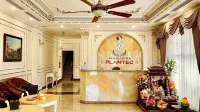 Gold Hotel Luxury Hotels in Yên Phong