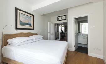 Kennington Road by Onefinestay