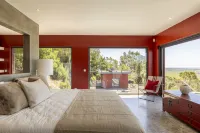 Carmim Villa by Cadenzalux