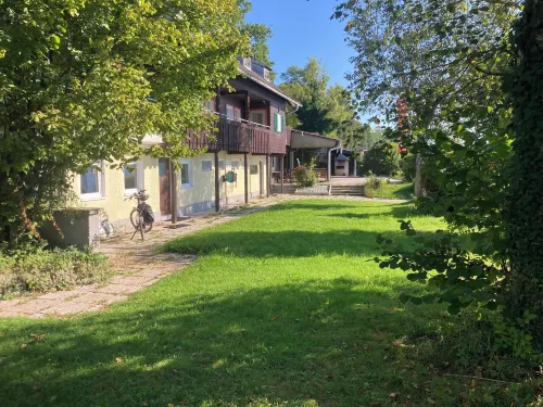 Naturfreundehaus Wallersee Hotels in Gemeinde Eugendorf