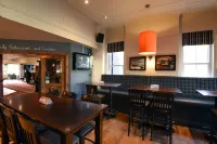 Oaklands Hotel Hotels in Elton