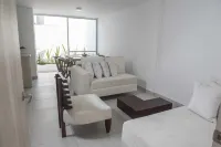 Emdorala2 Hotels near Iglesia Pentecostal Unida de Colombia Jamundí Cl15 Kr13