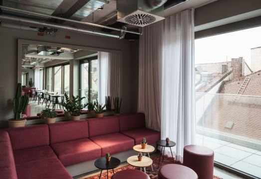 친절한 호텔 서비스 이미지