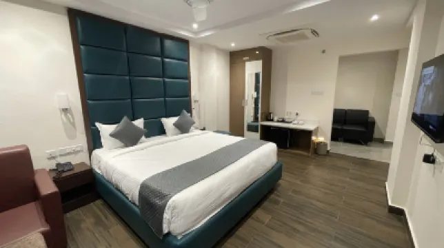Hotel Silver Clé Hotels in 