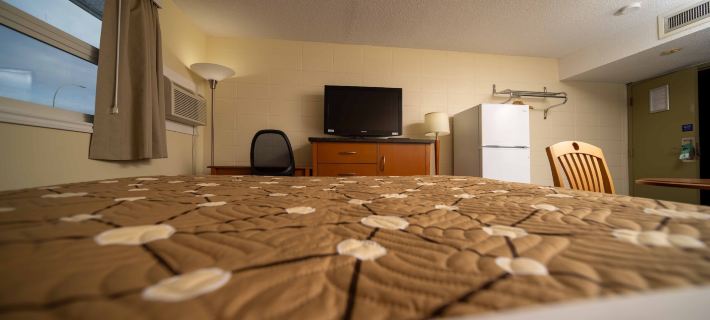 Northern Lights Inn Hotels in Peace River