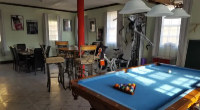 海灘邊的Playa Hermosa旅店