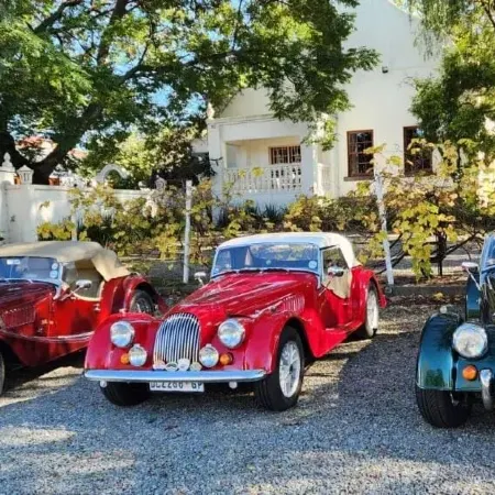 Oak View Manor
