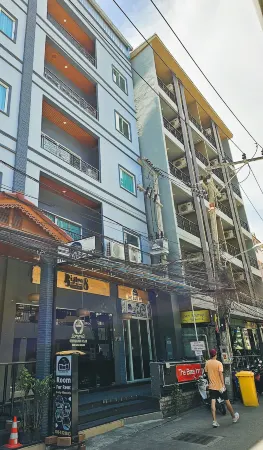 The Base Inn Pattaya