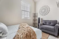 Near Zions/Waterpark/lake - Guest House - Sleeps 7