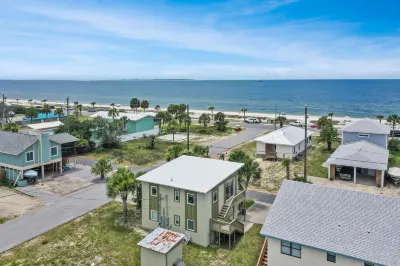 Beach View Lower